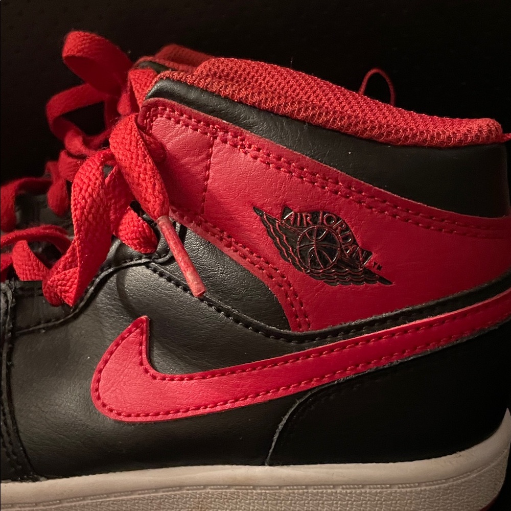 Jordan Black and Red High-Top Sneakers - Picture 3 of 6